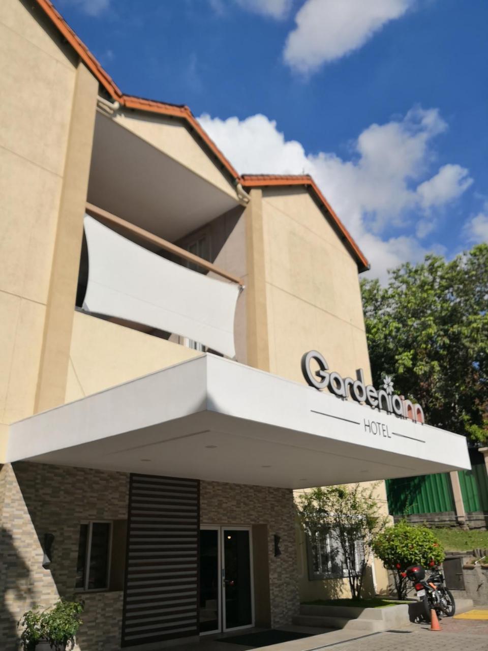Hotel Gardenia Inn Сан-Сальвадор Экстерьер фото